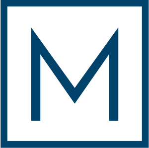 Logo M le média où nous avons fait un interview sur notre marque suisse de padel